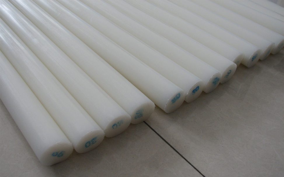 nhựa công nghiệp dạng cây